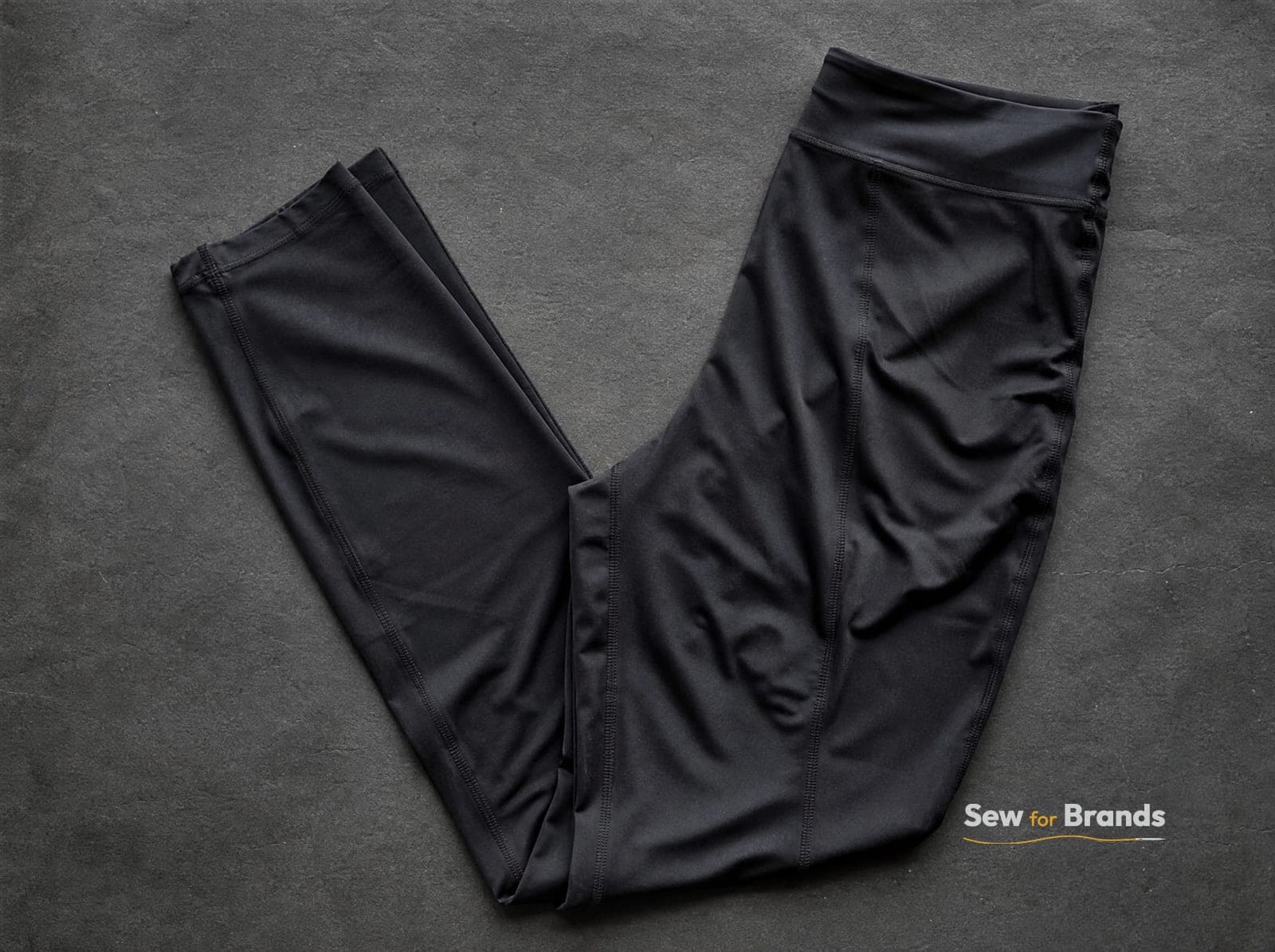 Black compression spats